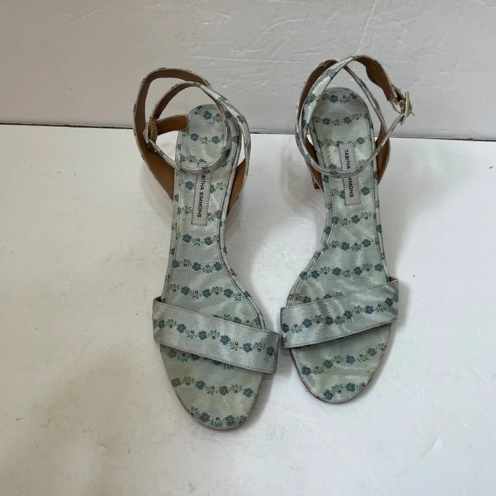 TABITHA SIMMONS WILDFLOWER PRINT‎ SANDALS